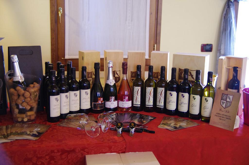 Agriturismo Casa Villi Solferino Buitenkant foto