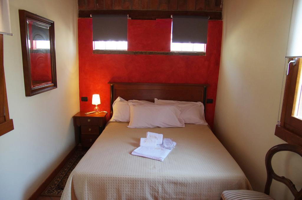 Agriturismo Casa Villi Solferino Buitenkant foto