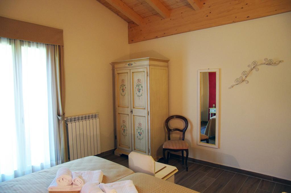 Agriturismo Casa Villi Solferino Buitenkant foto
